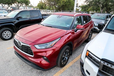 2026 Toyota Highlander XLE