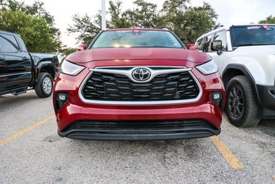 2026 Toyota Highlander XLE