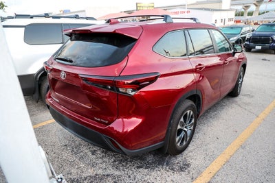 2026 Toyota Highlander XLE