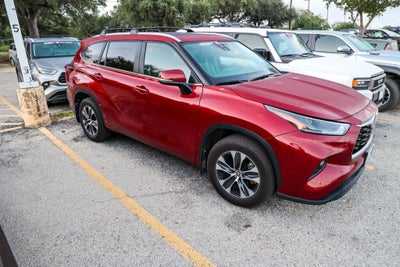 2026 Toyota Highlander XLE