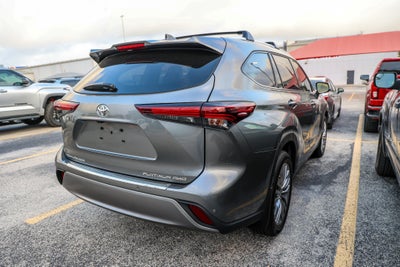 2026 Toyota Highlander Platinum