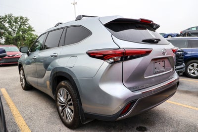 2025 Toyota Highlander Platinum
