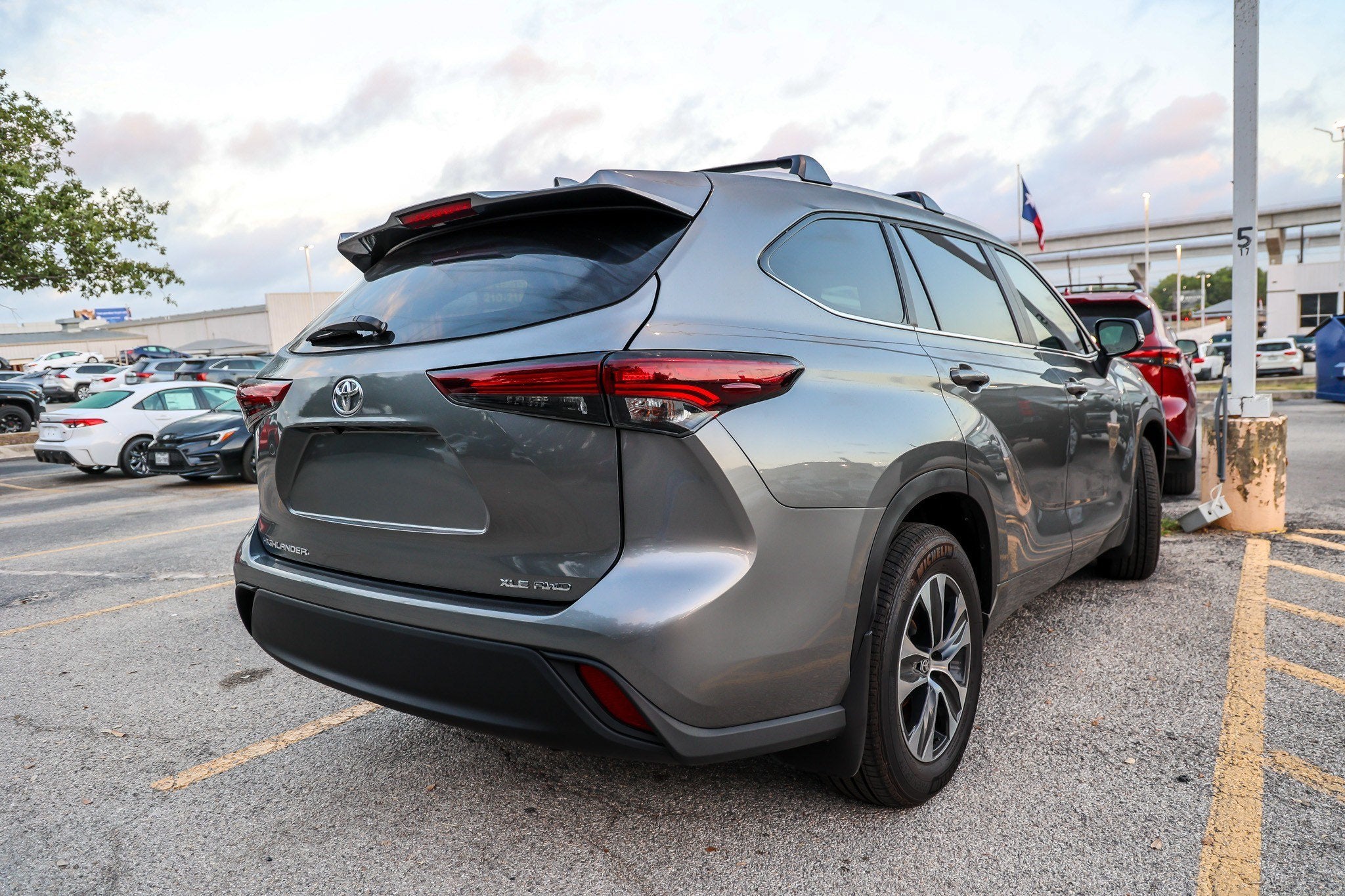 2026 Toyota Highlander XLE