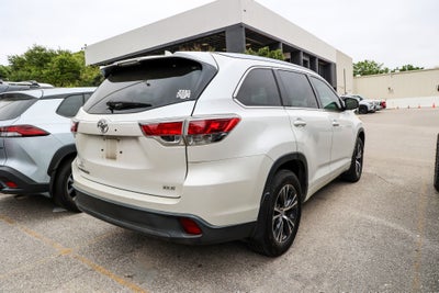 2016 Toyota Highlander XLE