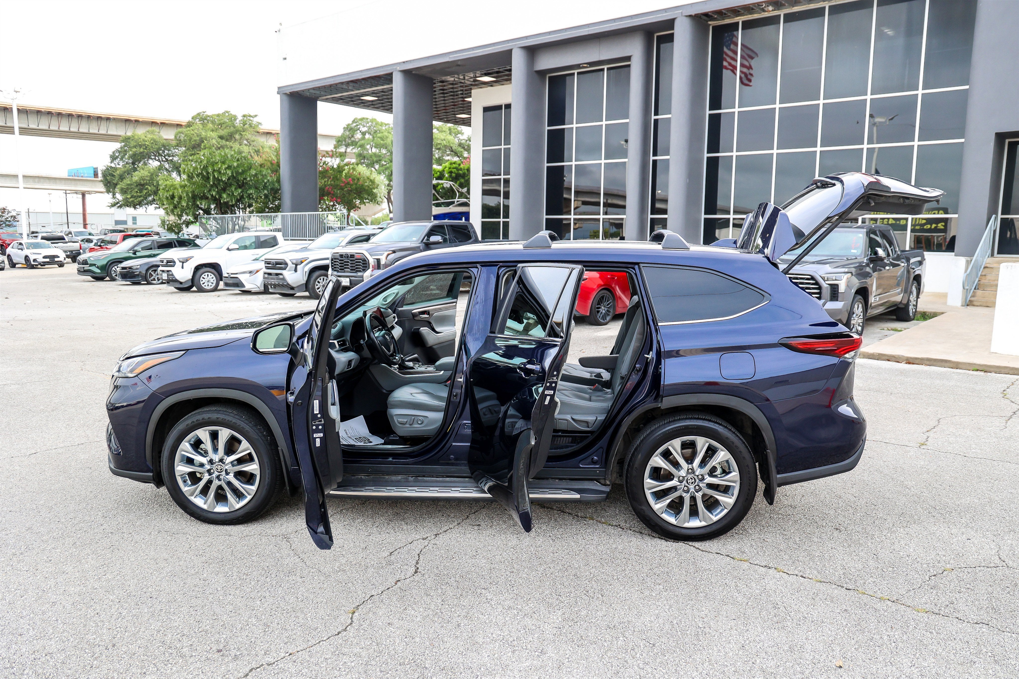 2024 Toyota Highlander Hybrid Hybrid Limited