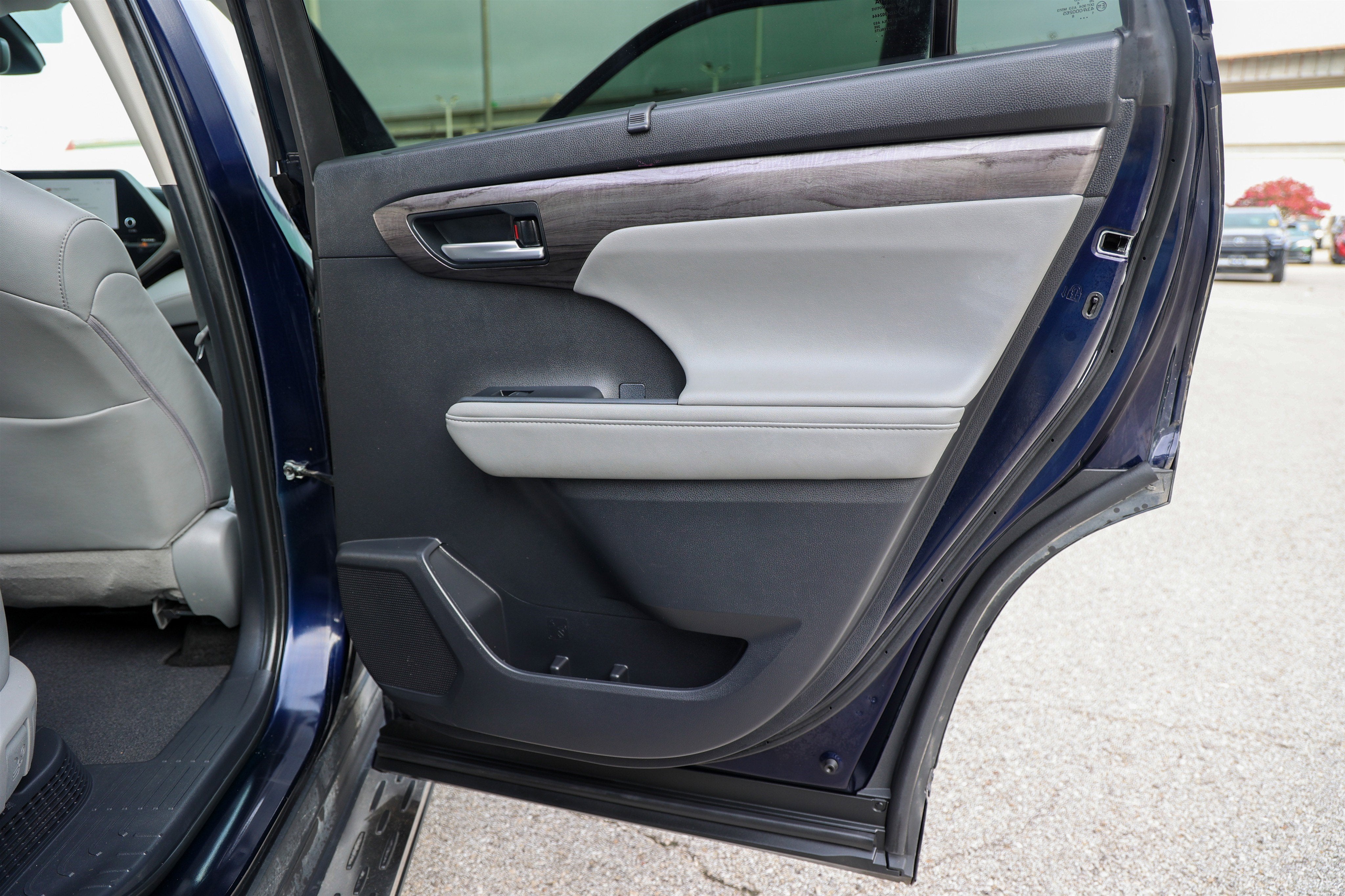 2024 Toyota Highlander Hybrid Hybrid Limited