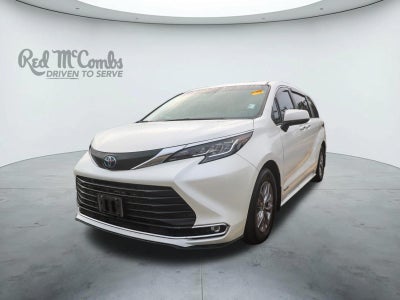 2021 Toyota Sienna XLE