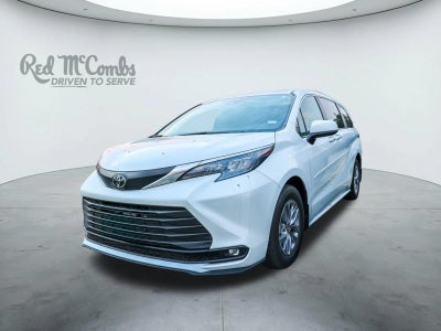 2026 Toyota Sienna XLE