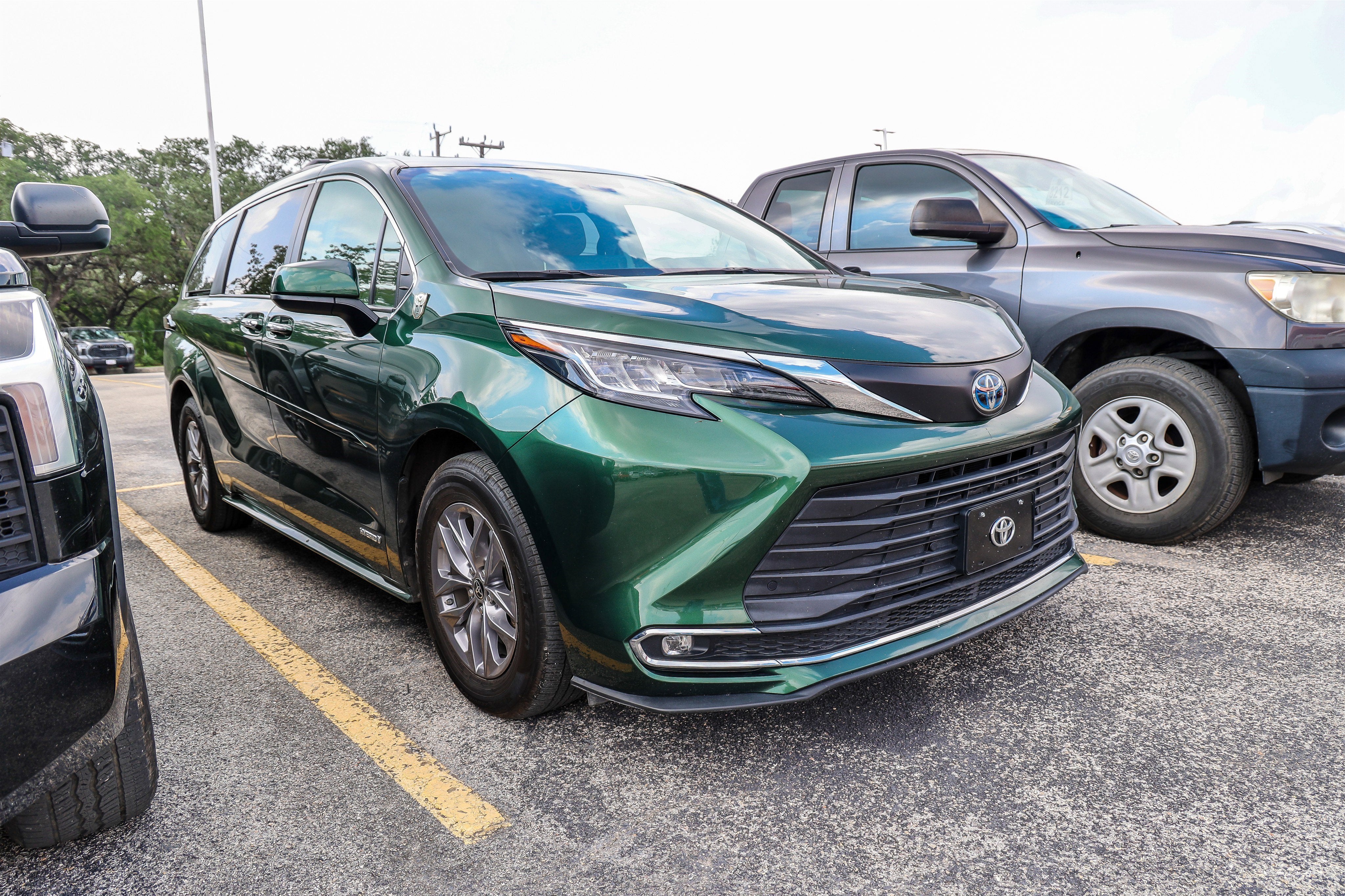 2021 Toyota Sienna XLE