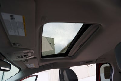 2022 Toyota SIENNA XLE XLE