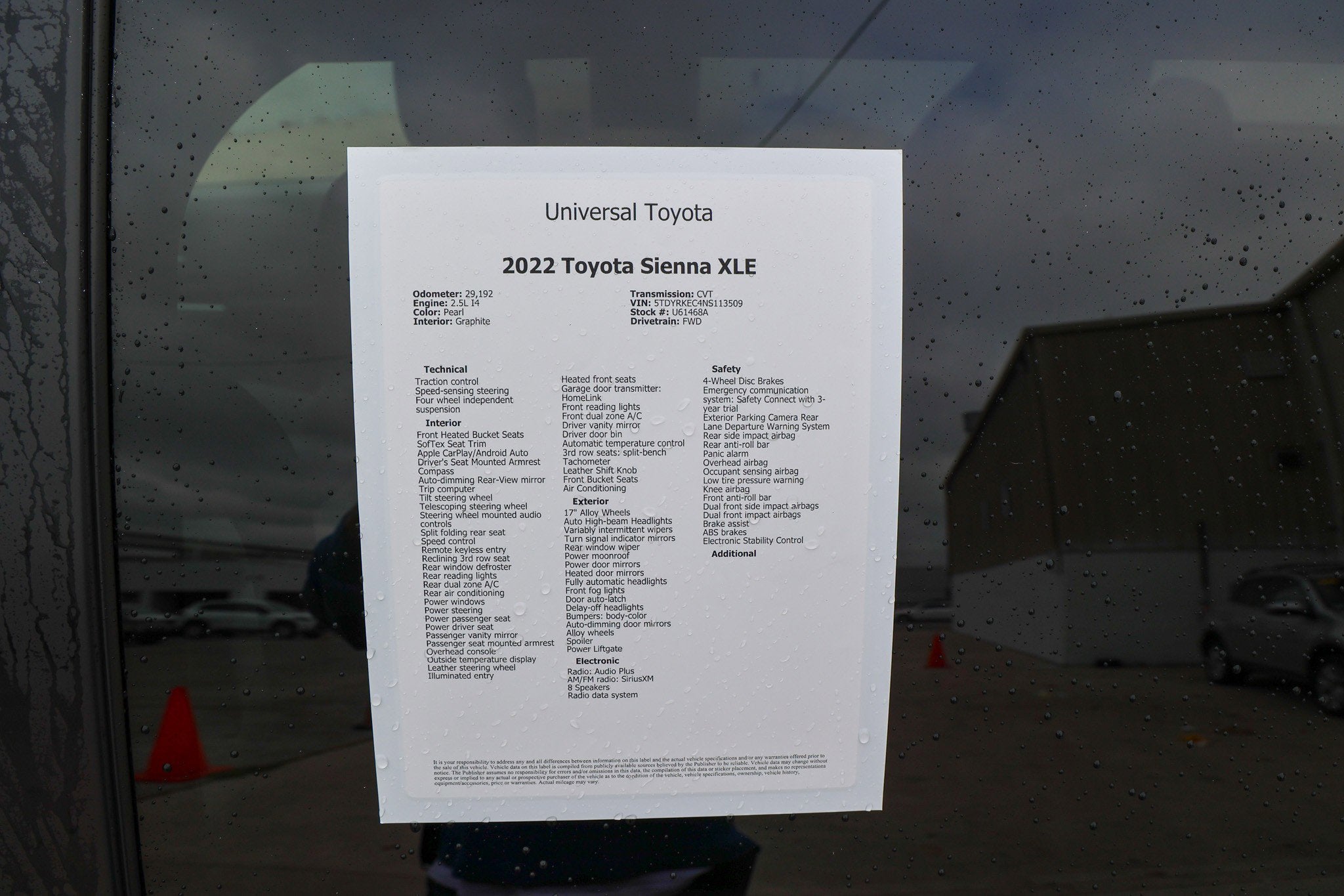 2022 Toyota SIENNA XLE XLE