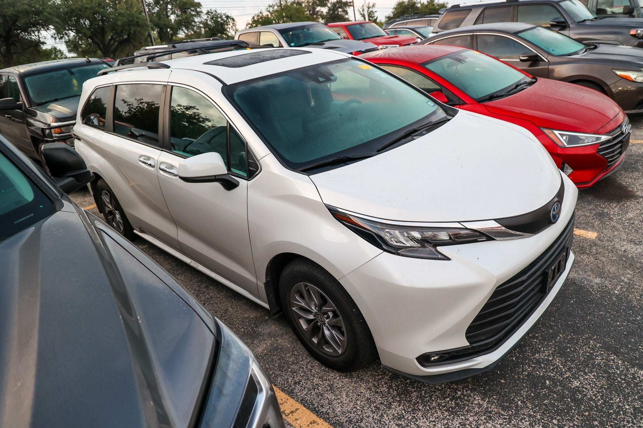 2025 Toyota Sienna XLE