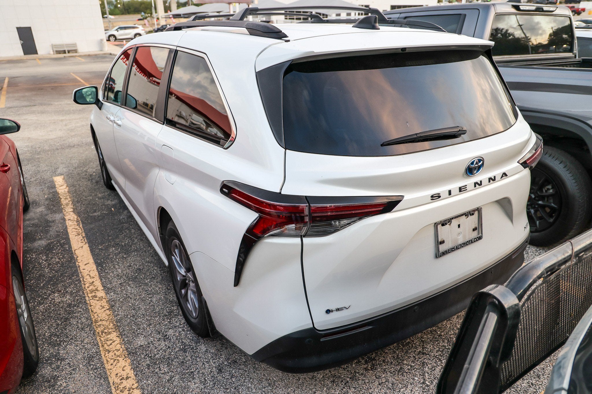 2025 Toyota Sienna XLE