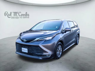 2022 Toyota Sienna XLE