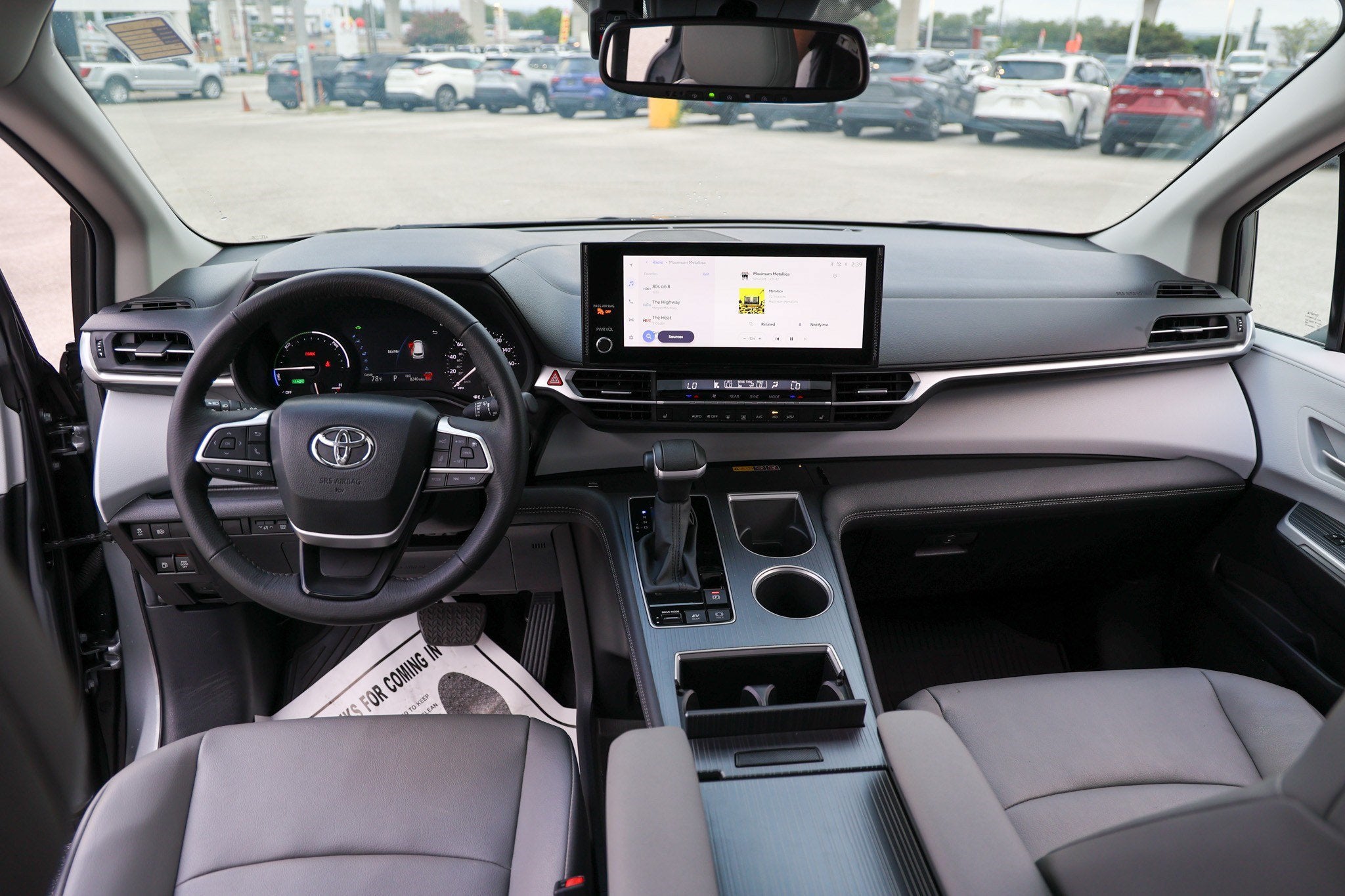 2026 Toyota Sienna XLE