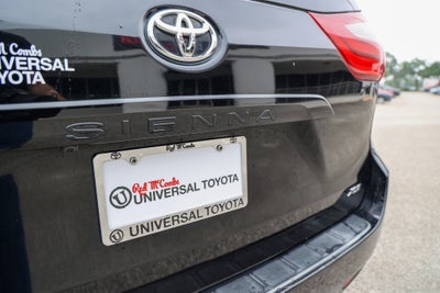 2019 Toyota SIENNA XLE 3.5L XLE