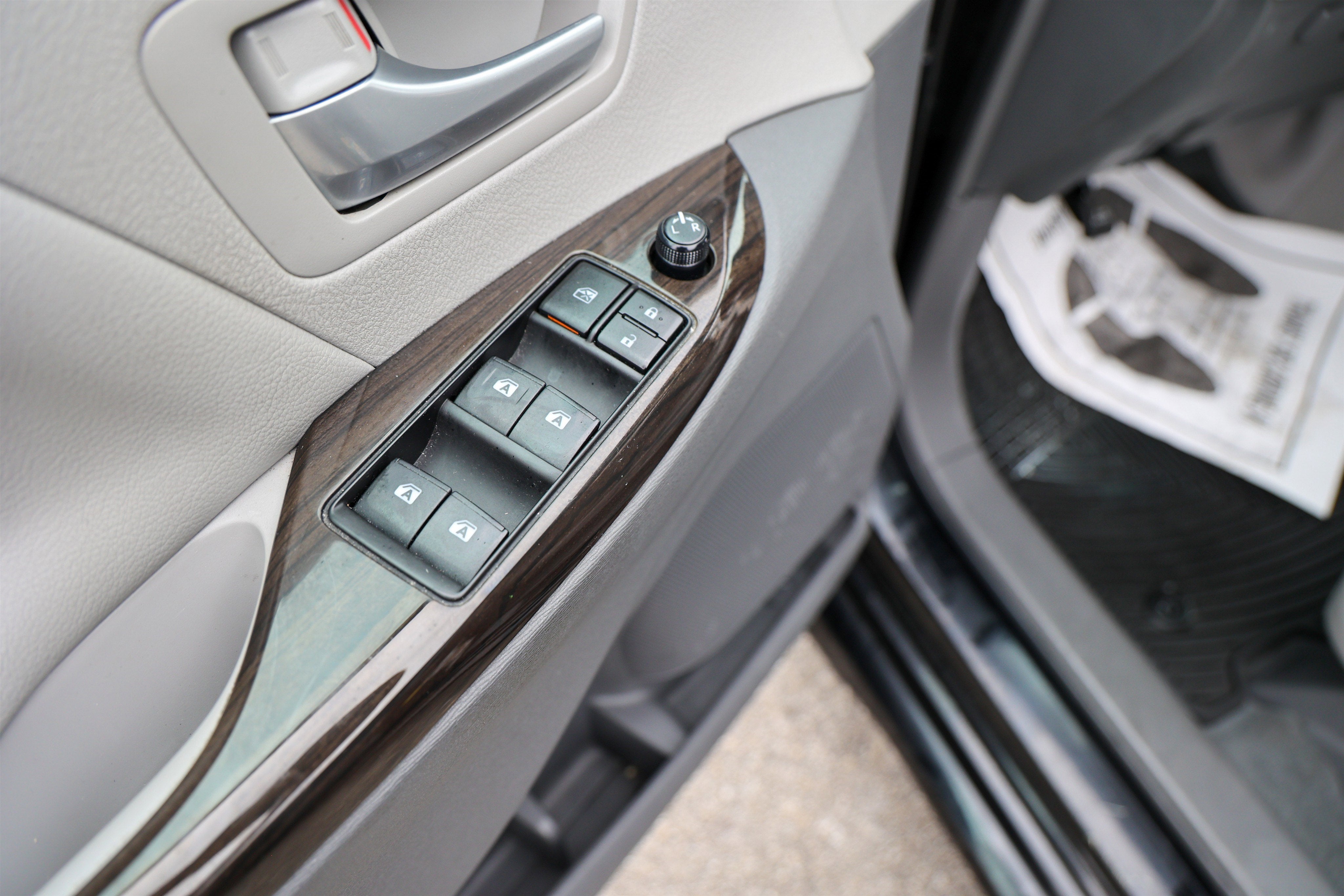 2019 Toyota SIENNA XLE 3.5L XLE