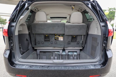 2019 Toyota SIENNA XLE 3.5L XLE