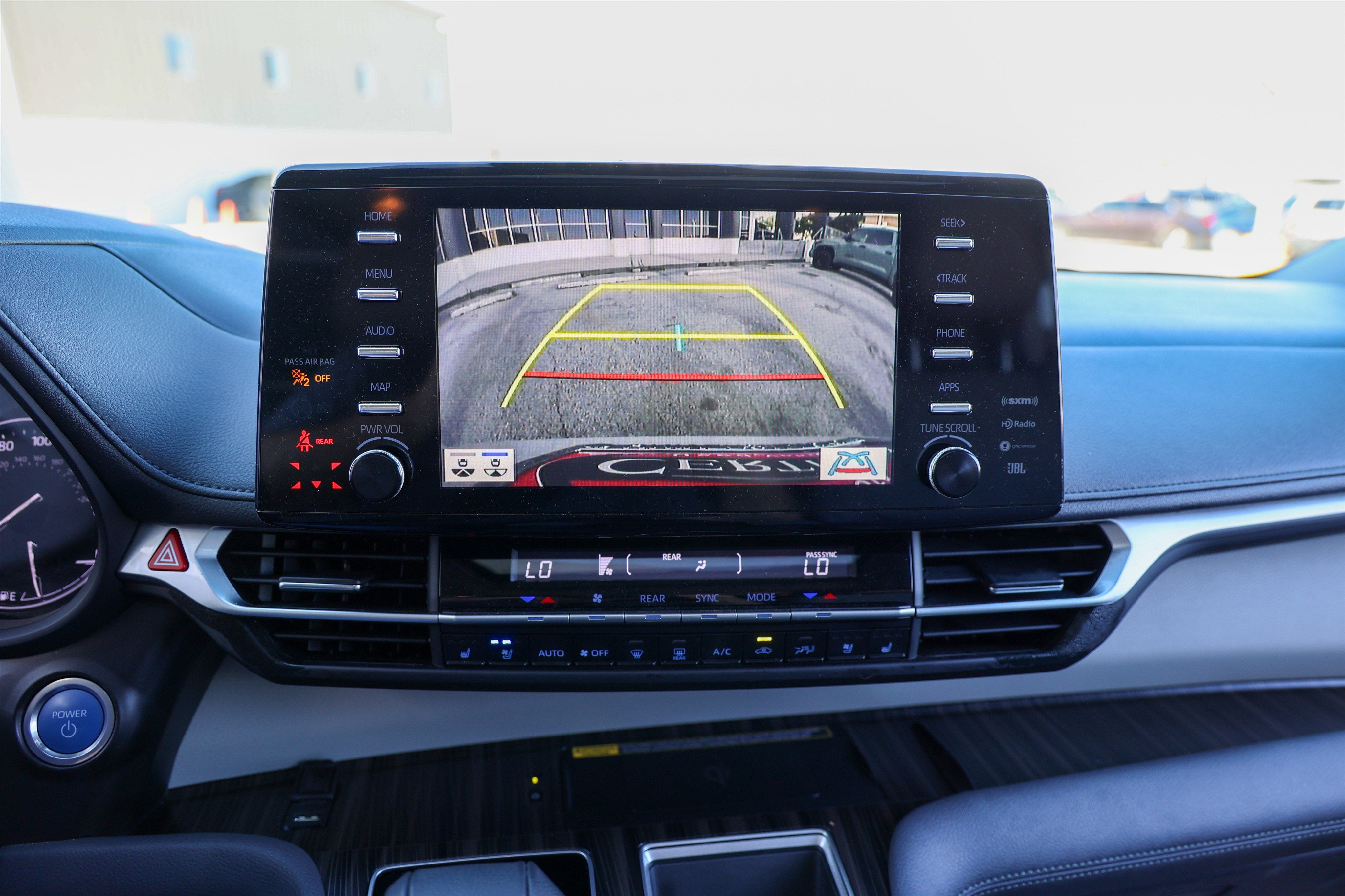 2023 Toyota SIENNA LIMITED Limited