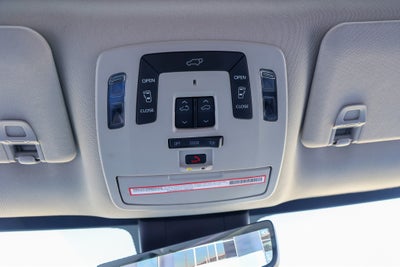 2023 Toyota SIENNA LIMITED Limited