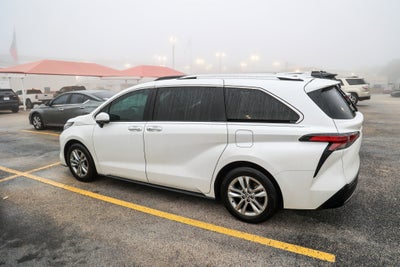 2023 Toyota Sienna Limited