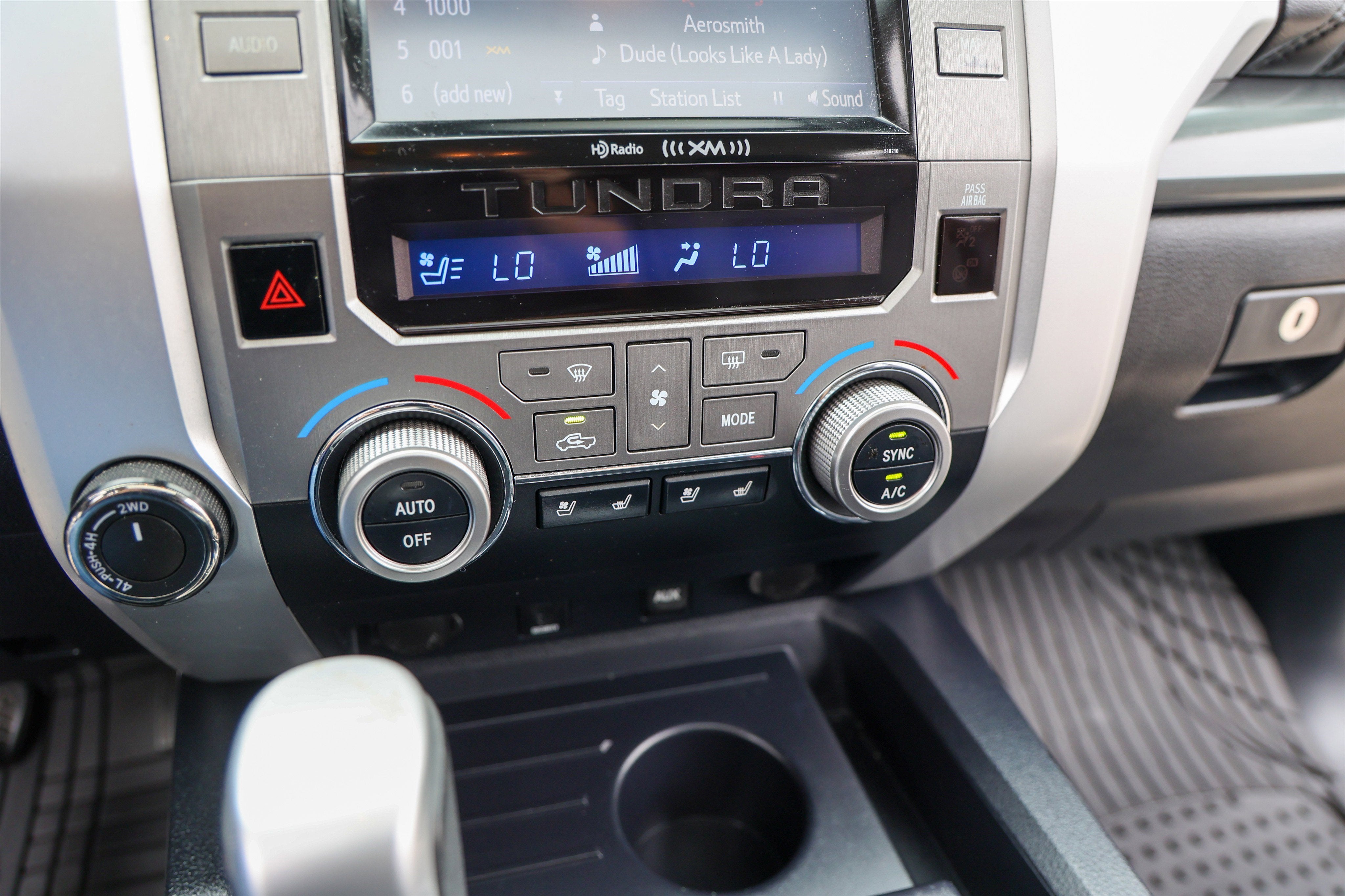 2018 Toyota Tundra 4WD Platinum