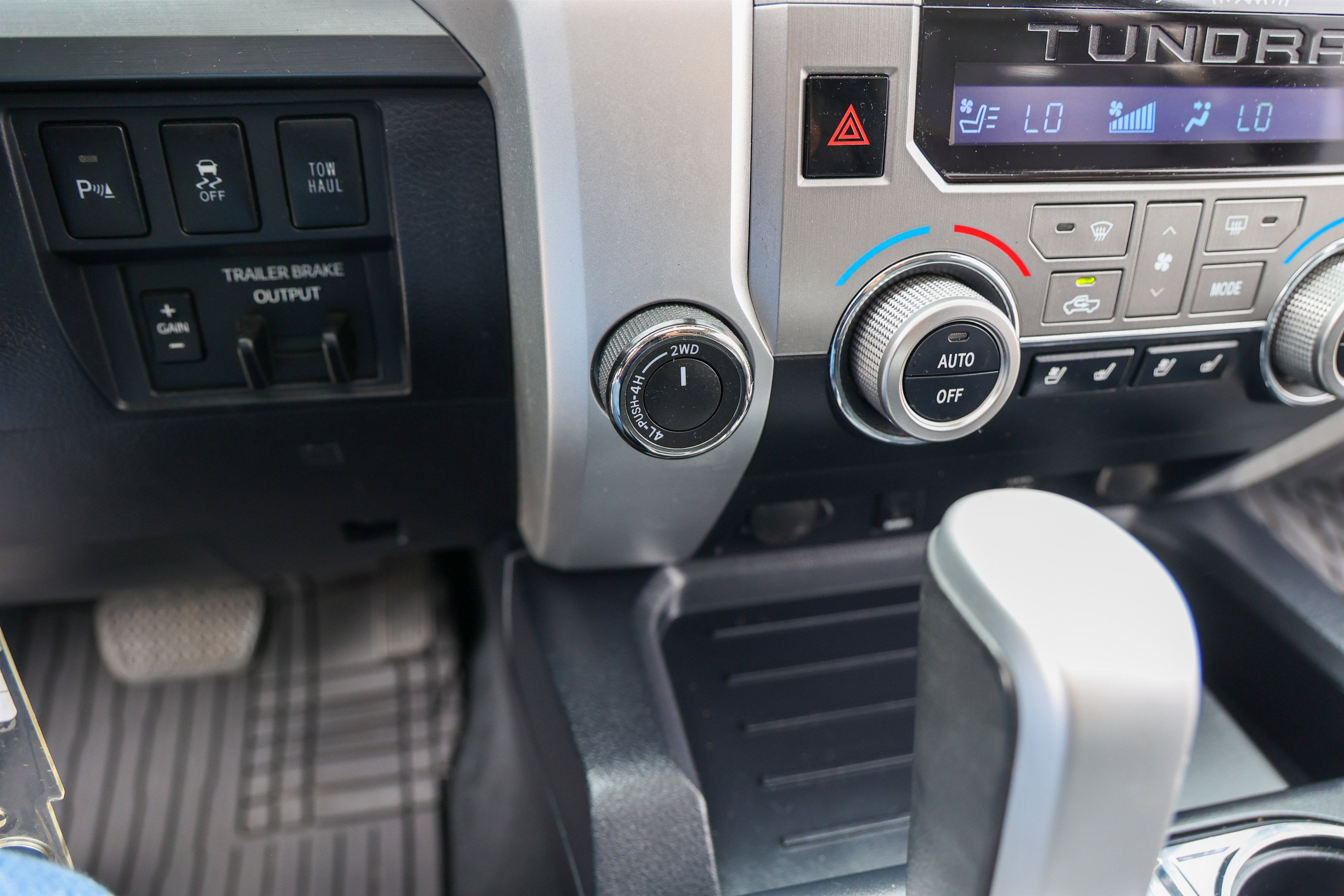2018 Toyota Tundra 4WD Platinum