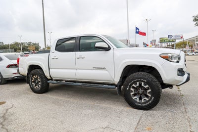 2017 Toyota TACOMA SR5 TRD Sport
