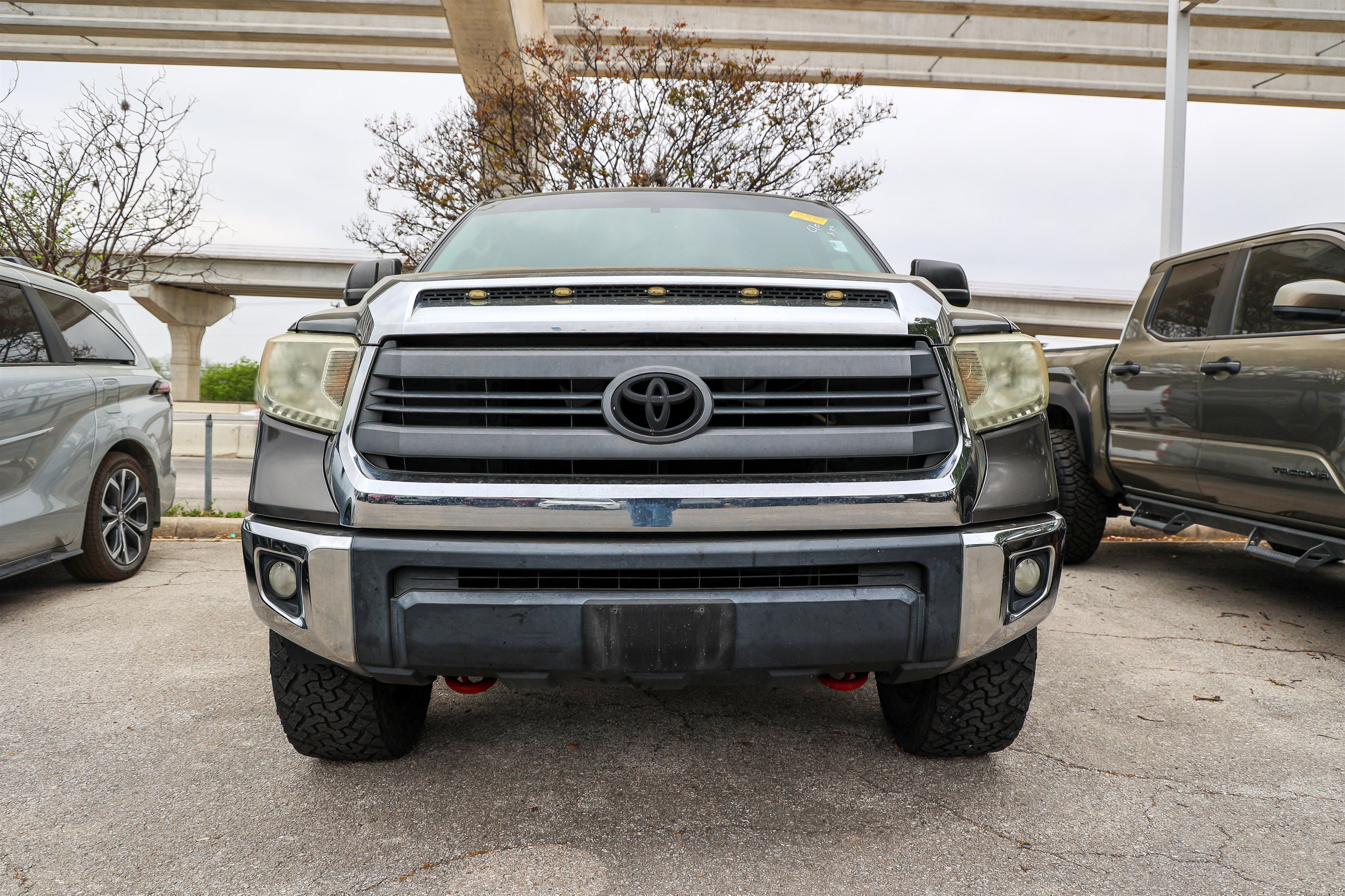 2014 Toyota Tundra 2WD Truck SR5