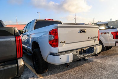 2014 Toyota TUNDRA 4X2 Platinum