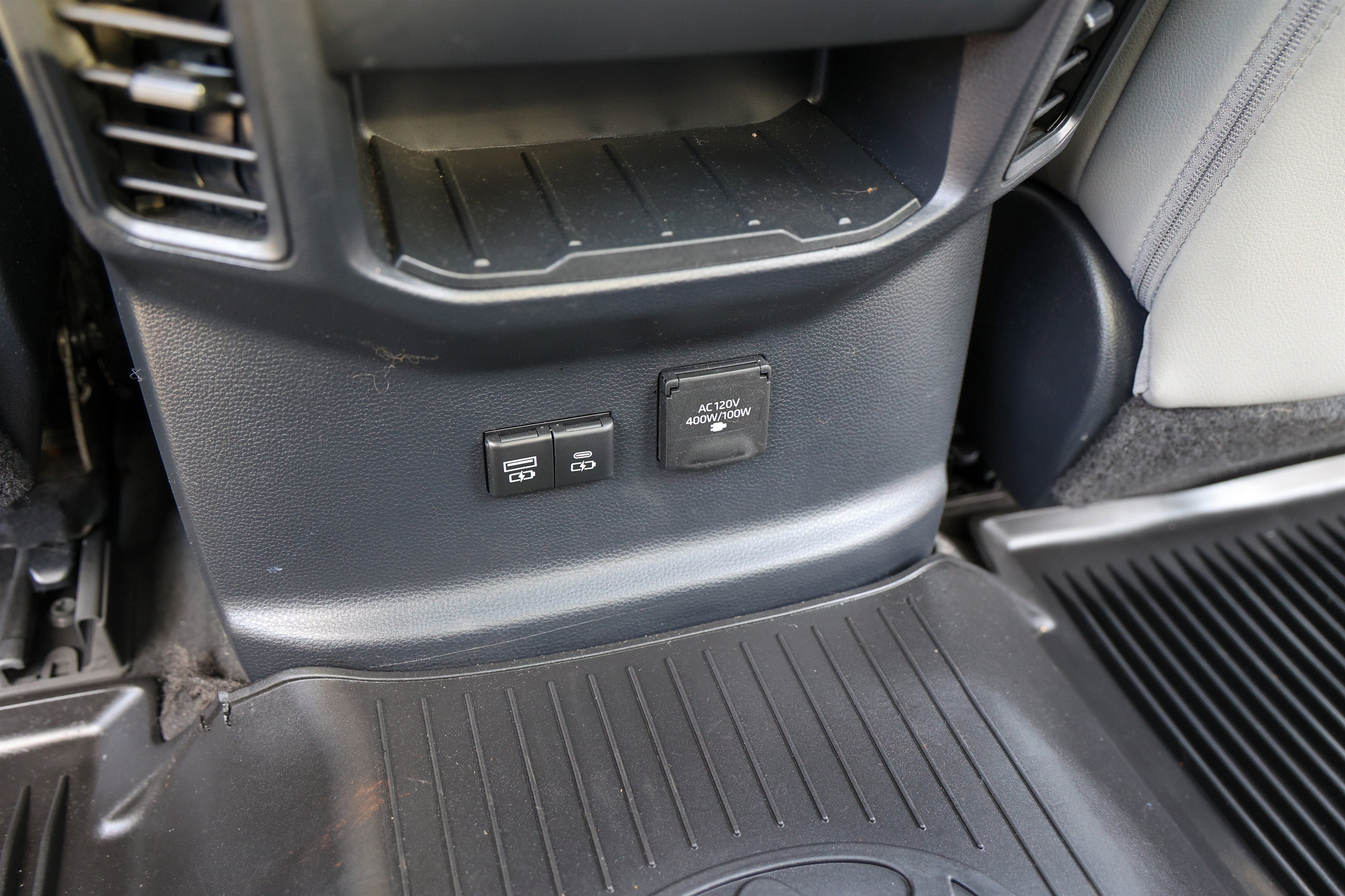 2023 Toyota TUNDRA 4X2 Limited