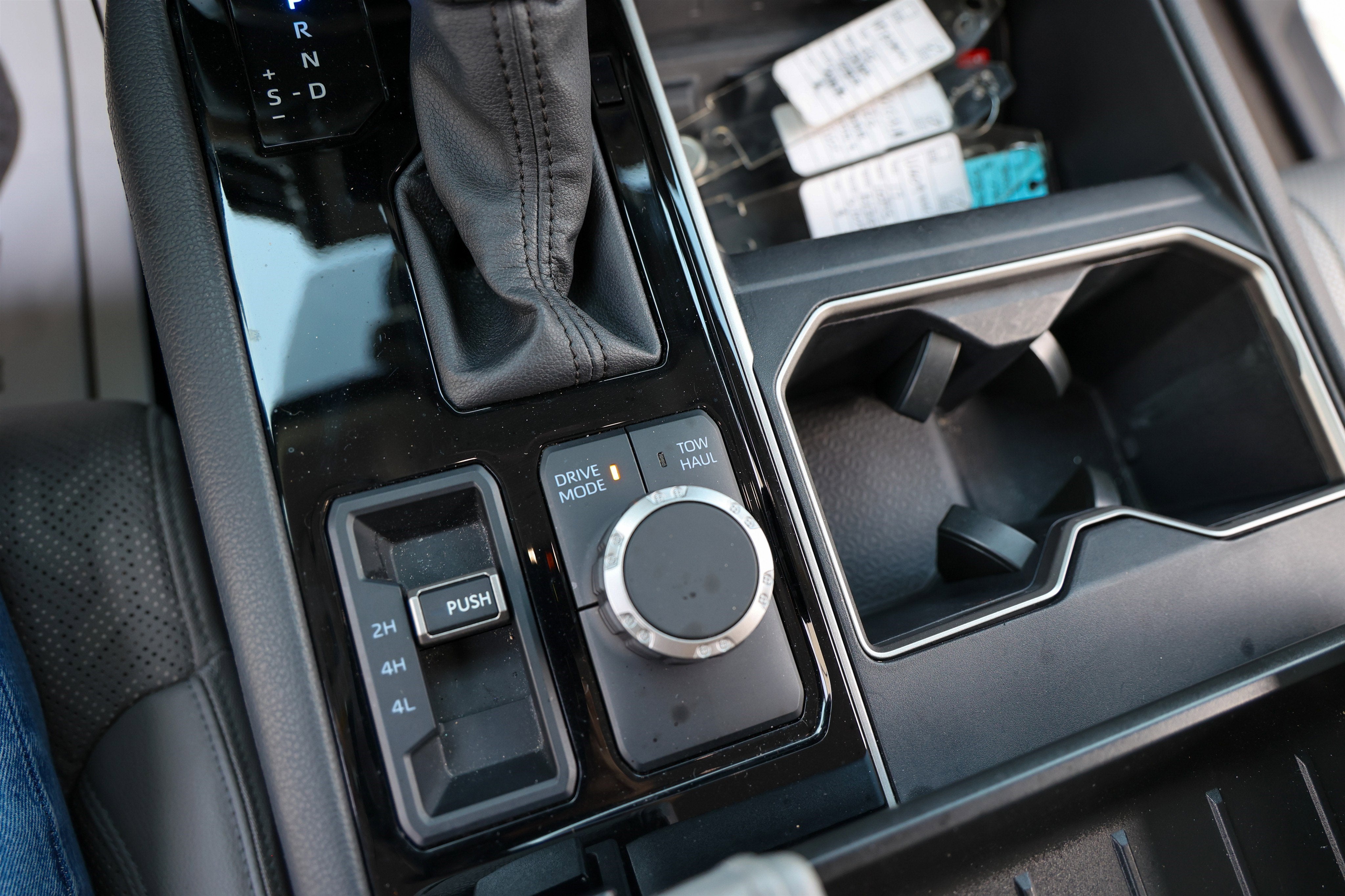 2024 Toyota TUNDRA 4X4 Limited