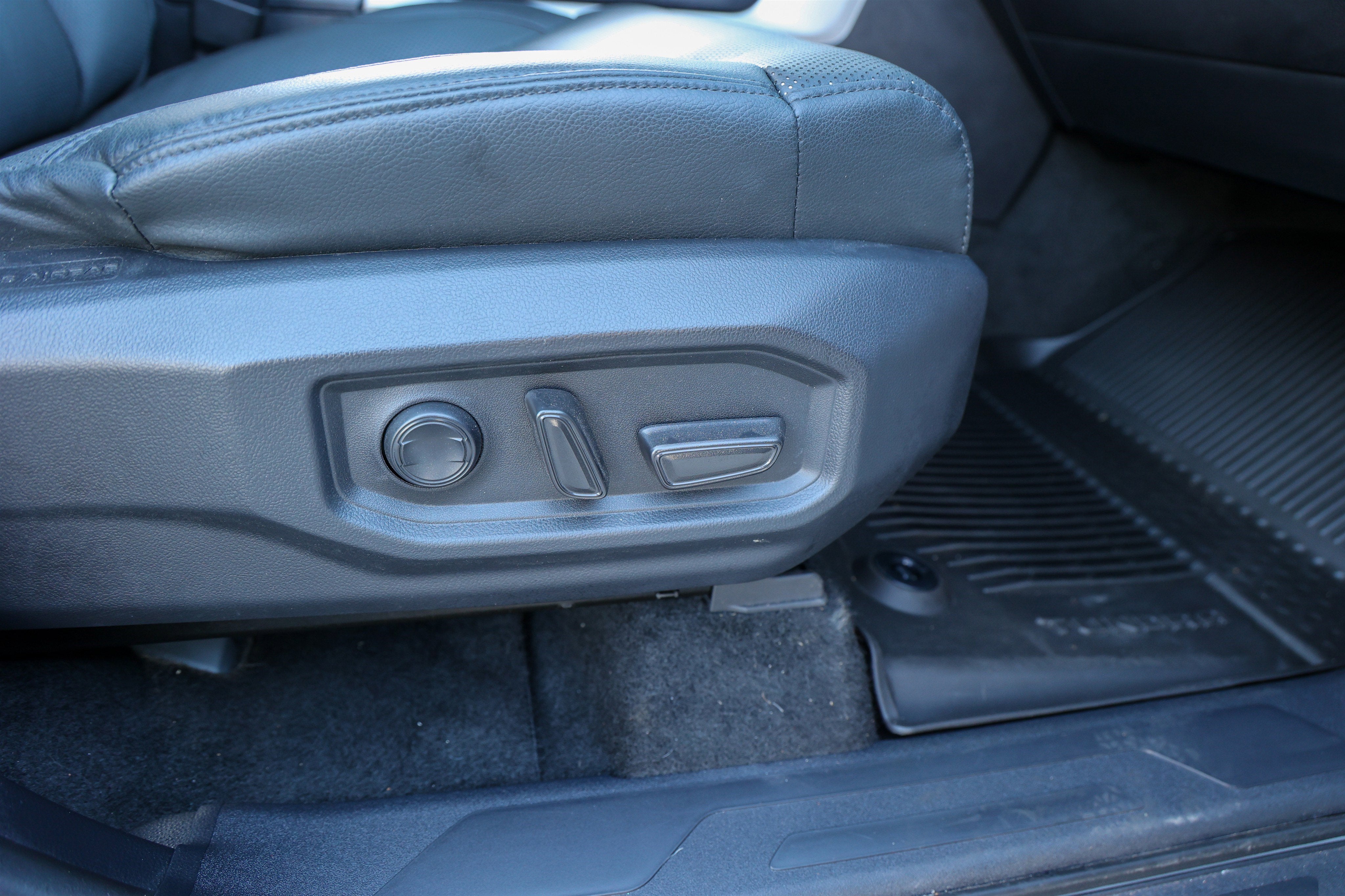 2025 Toyota TUNDRA 4X4 Limited