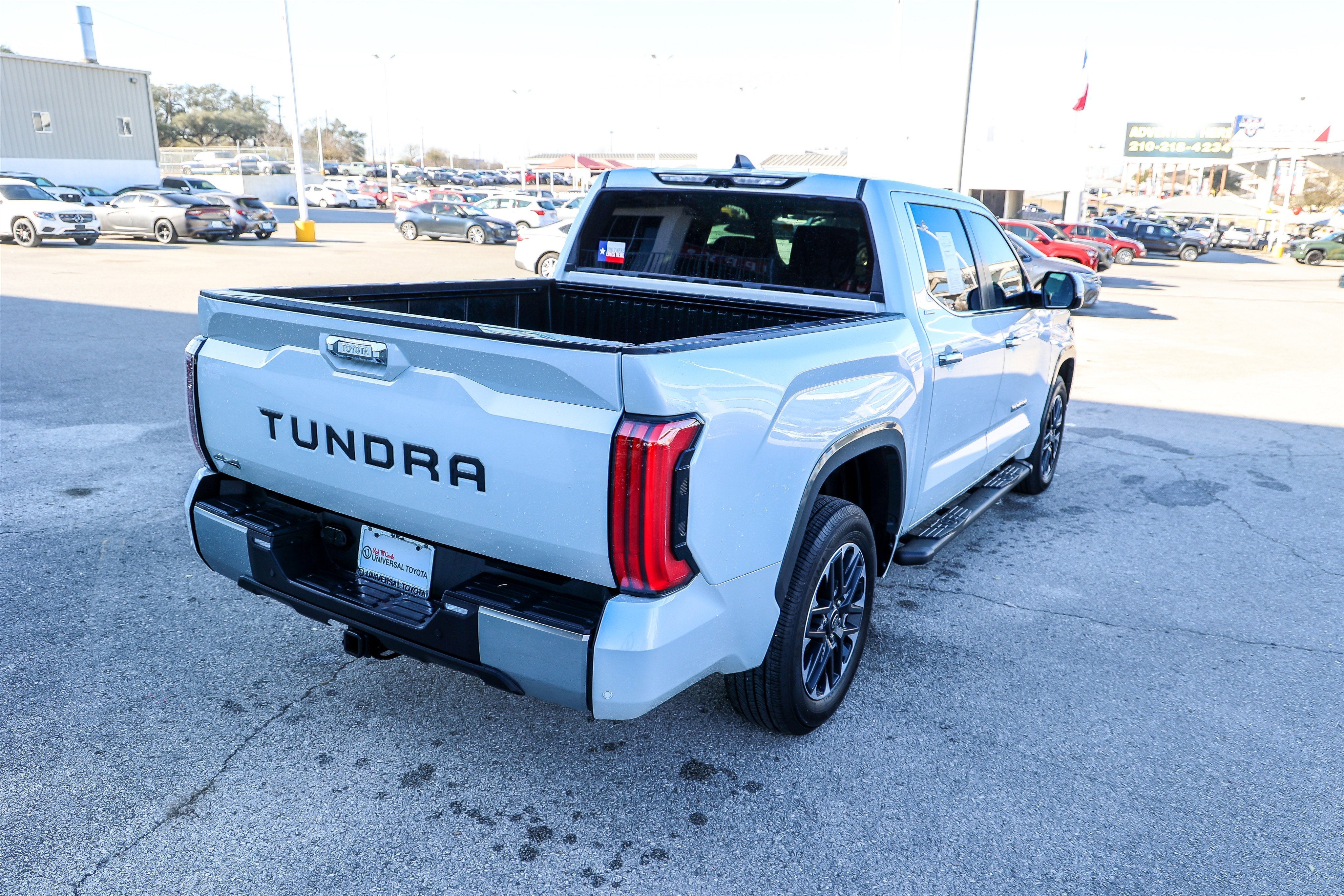 2025 Toyota TUNDRA 4X4 Limited