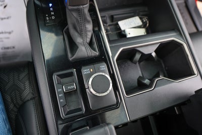 2025 Toyota TUNDRA 4X4 Limited