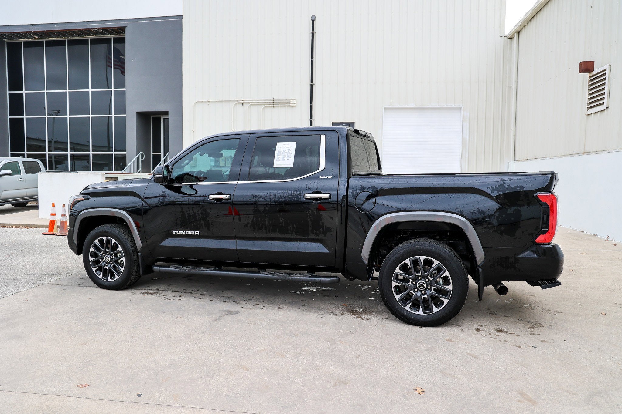 2024 Toyota TUNDRA 4X4 Limited