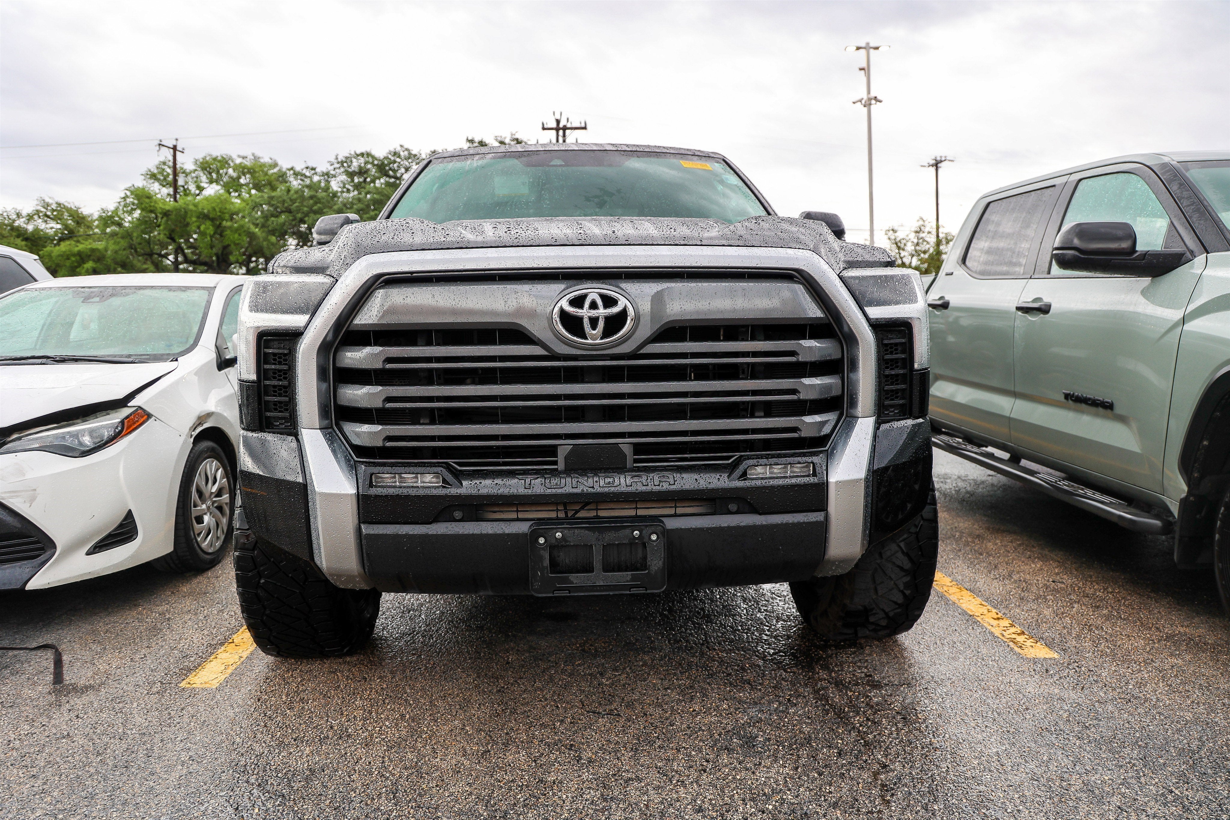 2024 Toyota Tundra 4WD Limited