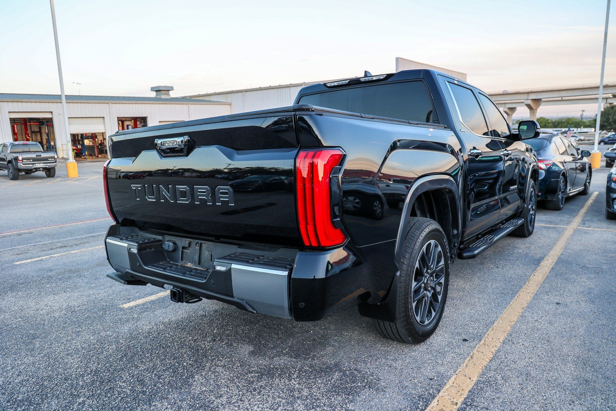 2025 Toyota Tundra 4WD Limited