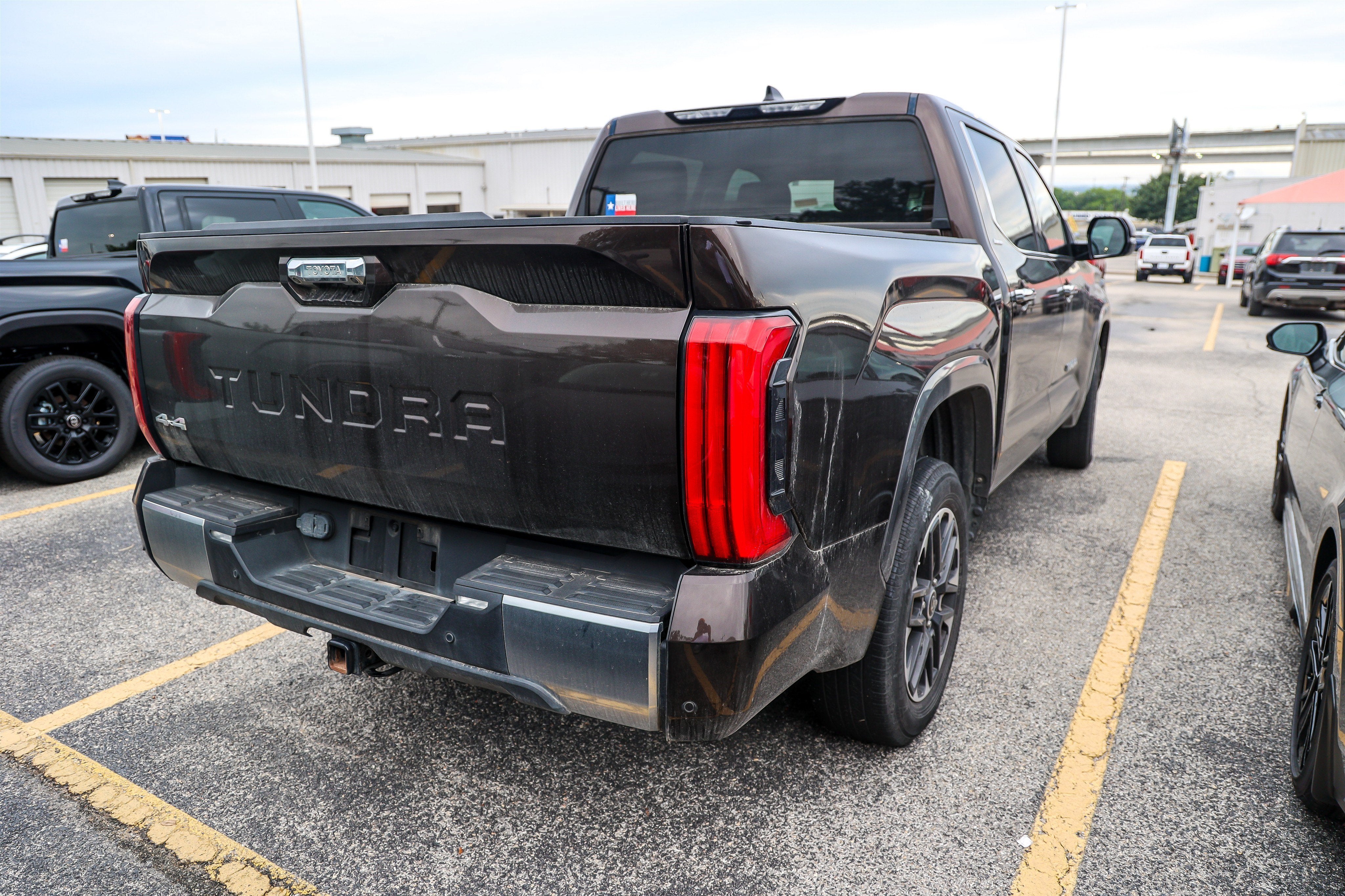 2022 Toyota Tundra 4WD Limited