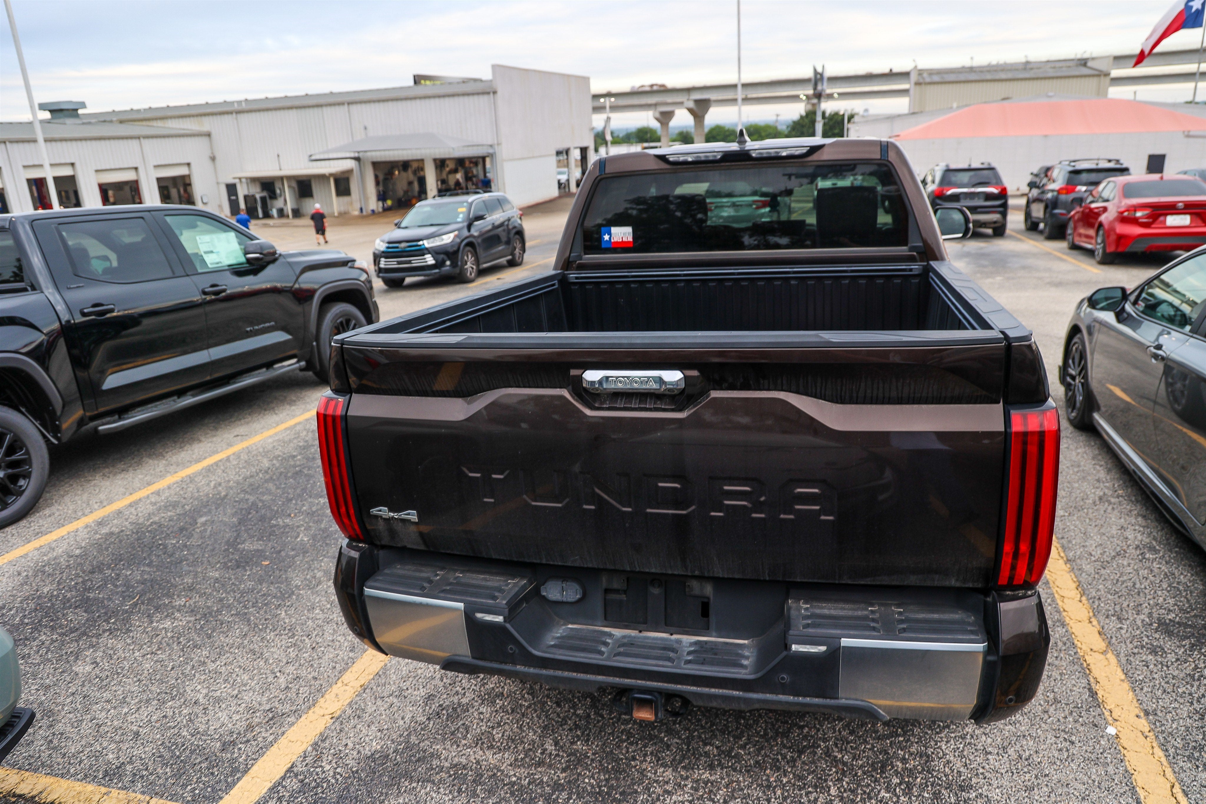 2022 Toyota Tundra 4WD Limited