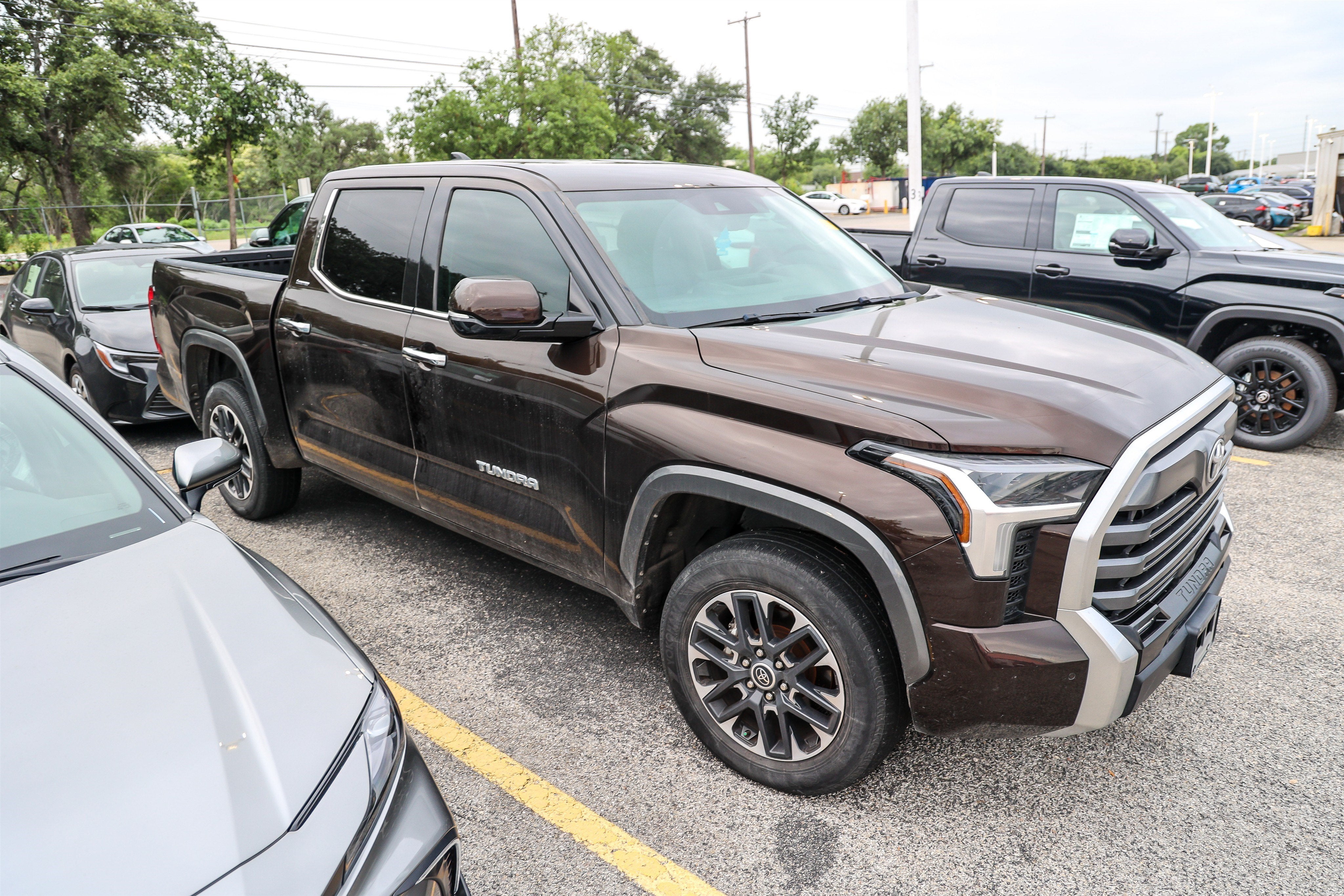 2022 Toyota Tundra 4WD Limited