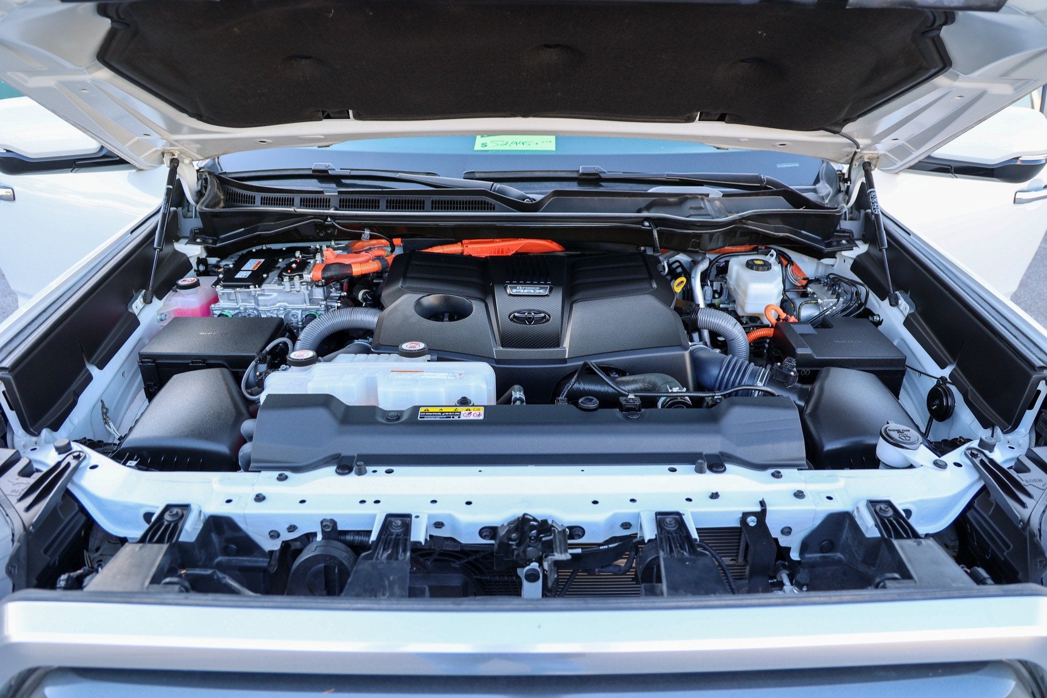 2024 Toyota Tundra i-FORCE MAX Limited Hybrid