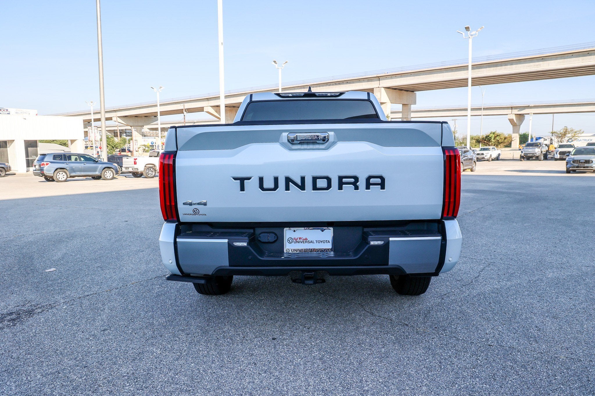 2024 Toyota Tundra i-FORCE MAX Limited Hybrid