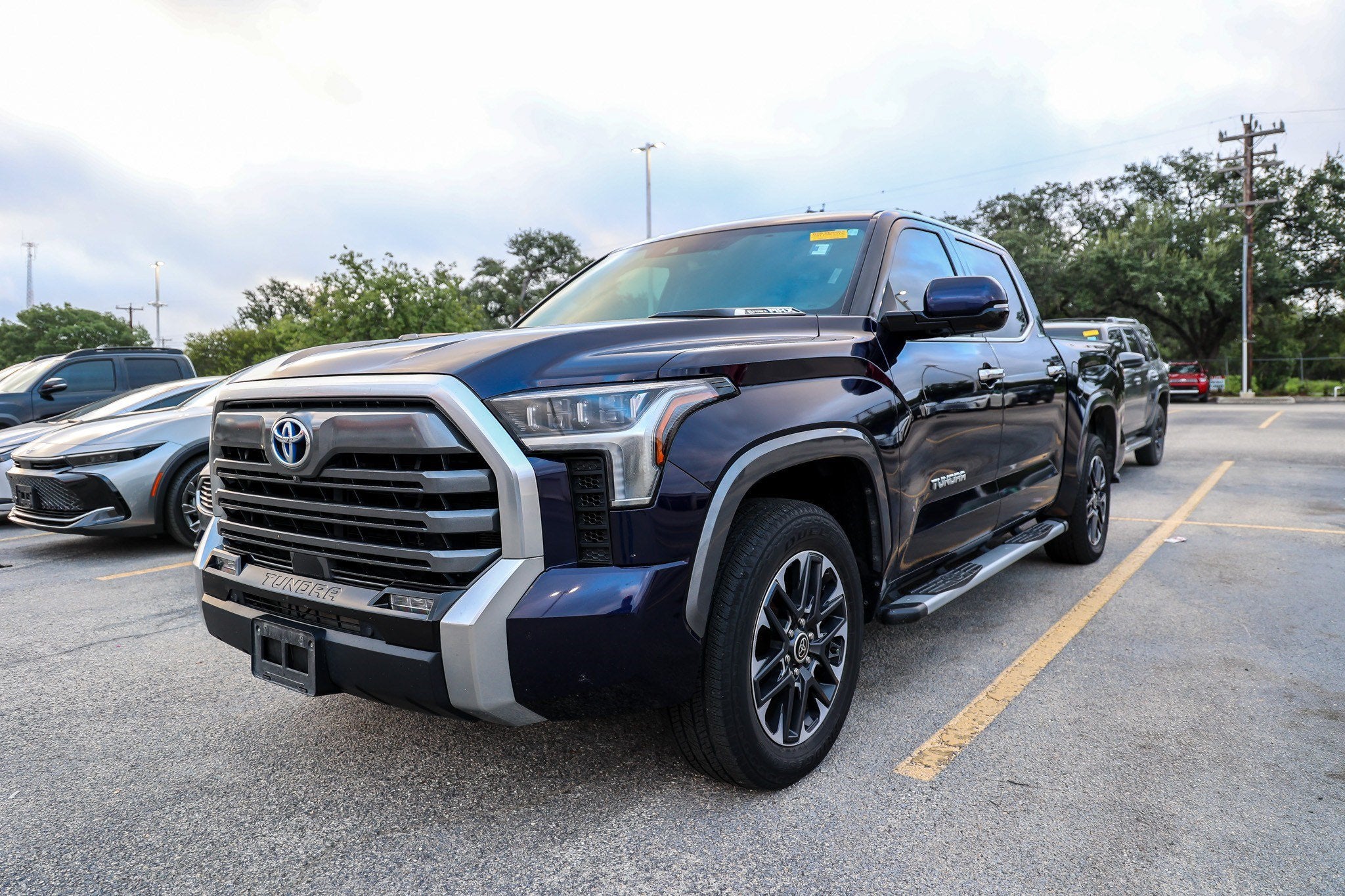 2023 Toyota Tundra 4WD Limited Hybrid