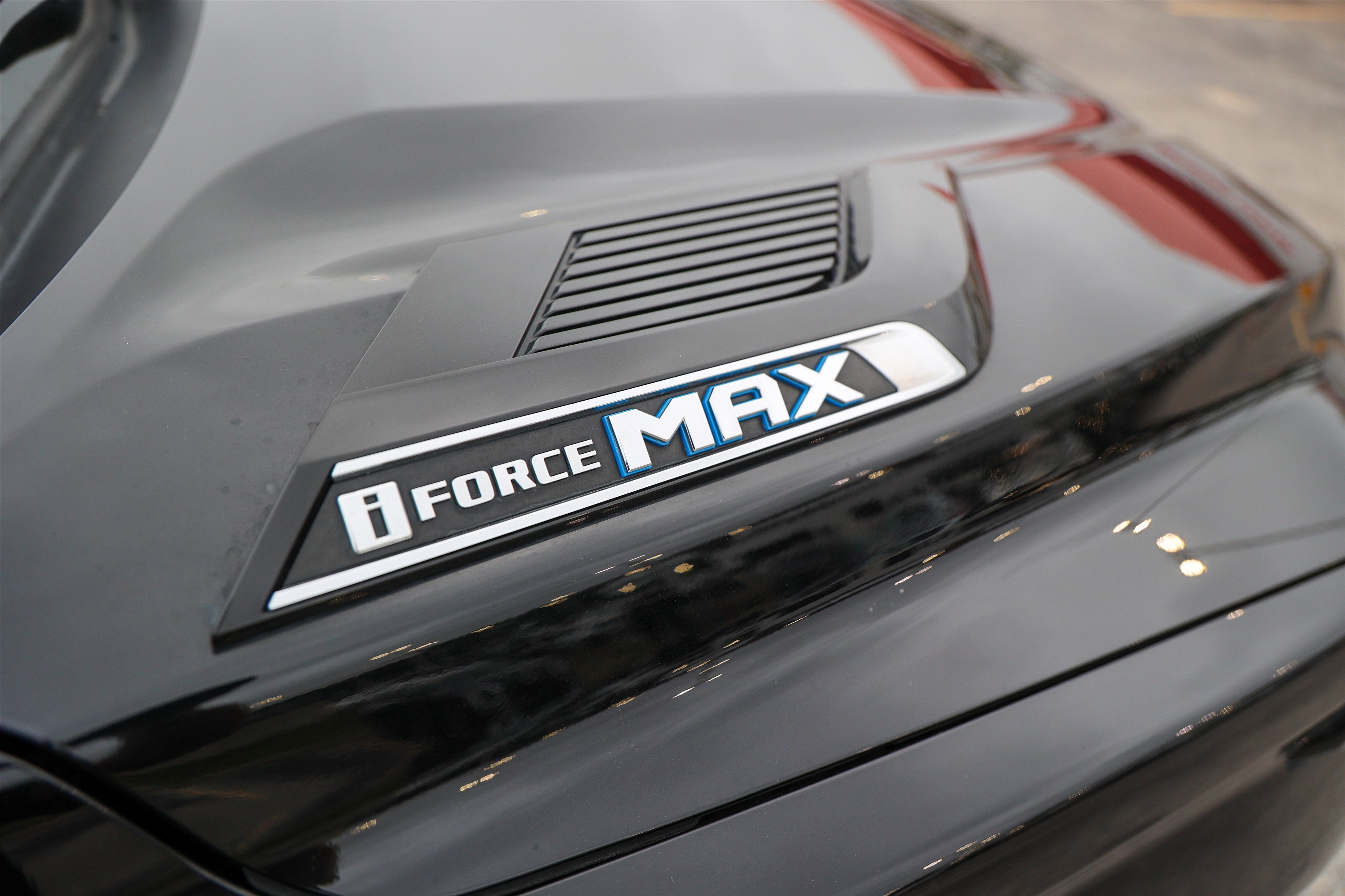 2024 Toyota Tundra i-FORCE MAX Limited Hybrid
