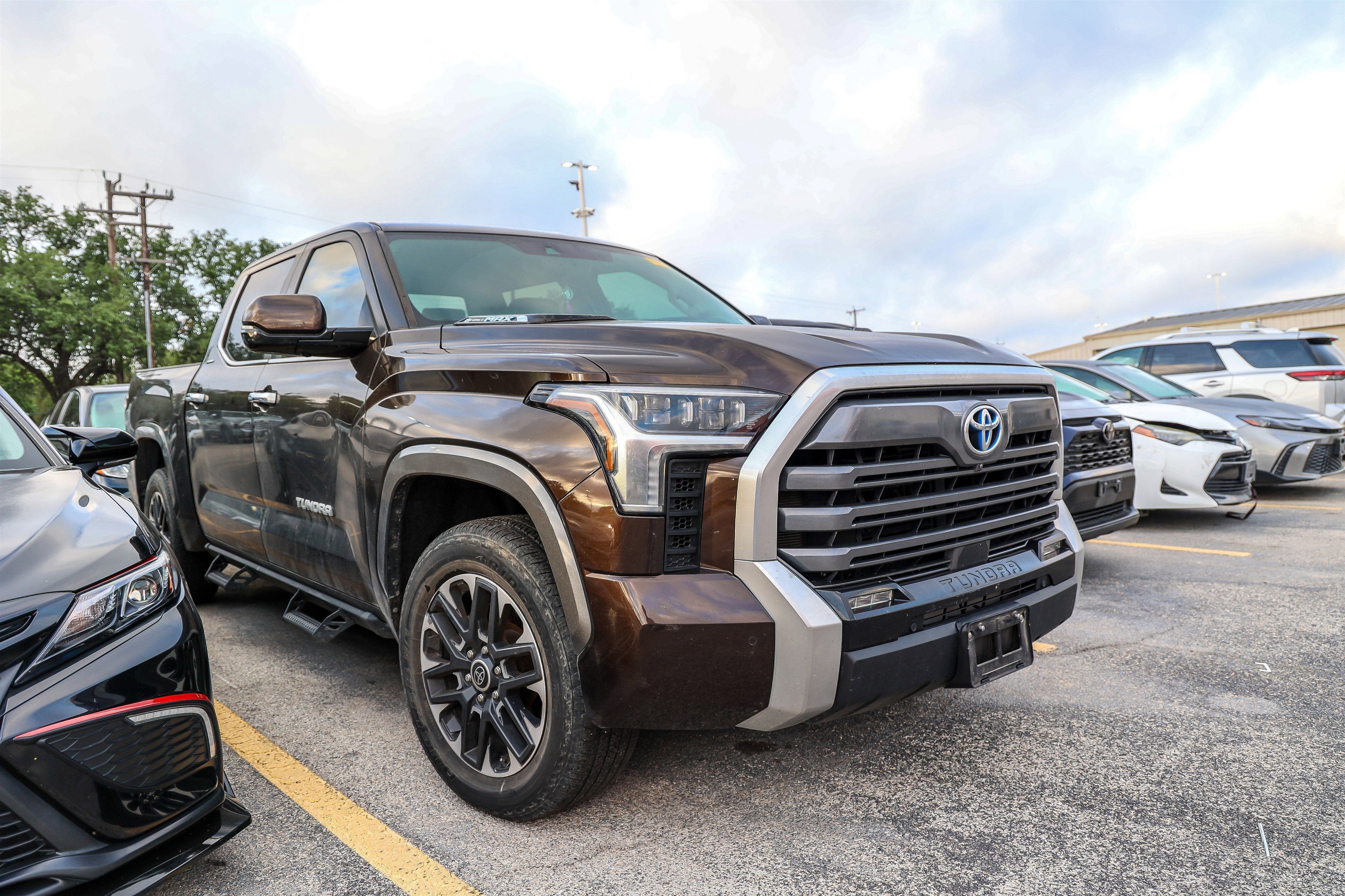 2024 Toyota Tundra i-FORCE MAX Limited Hybrid