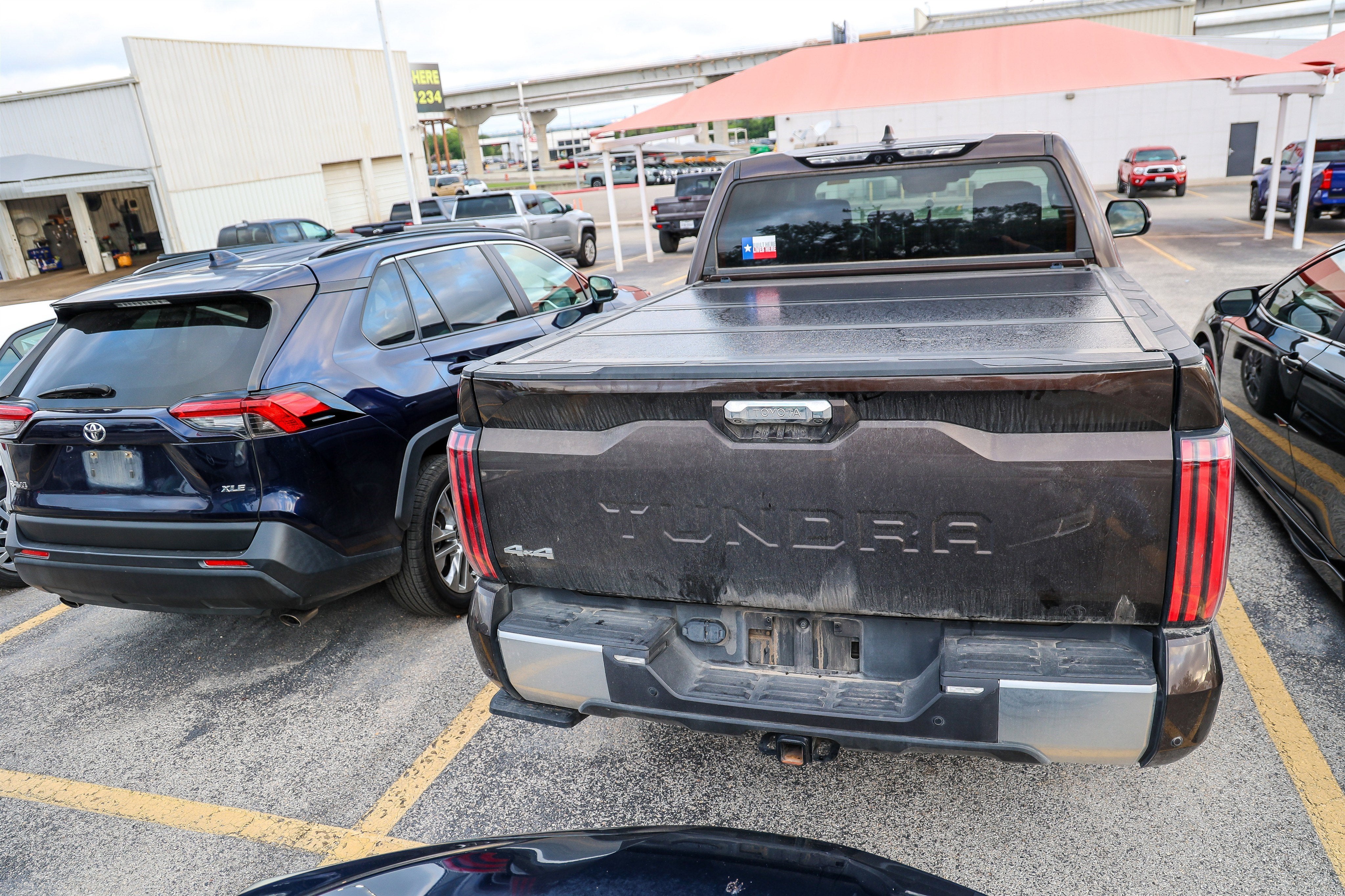 2024 Toyota Tundra i-FORCE MAX Limited Hybrid