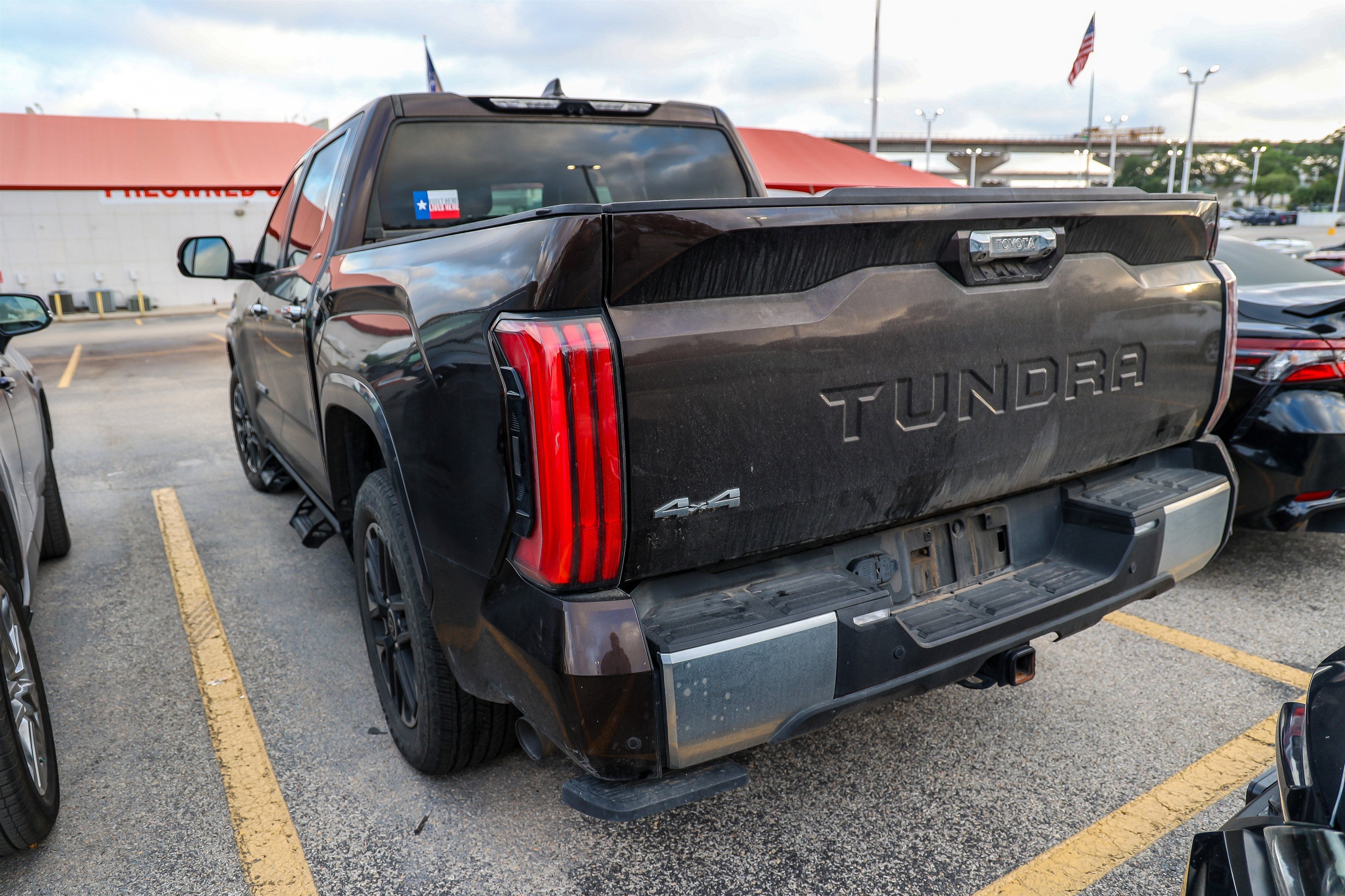 2024 Toyota Tundra i-FORCE MAX Limited Hybrid