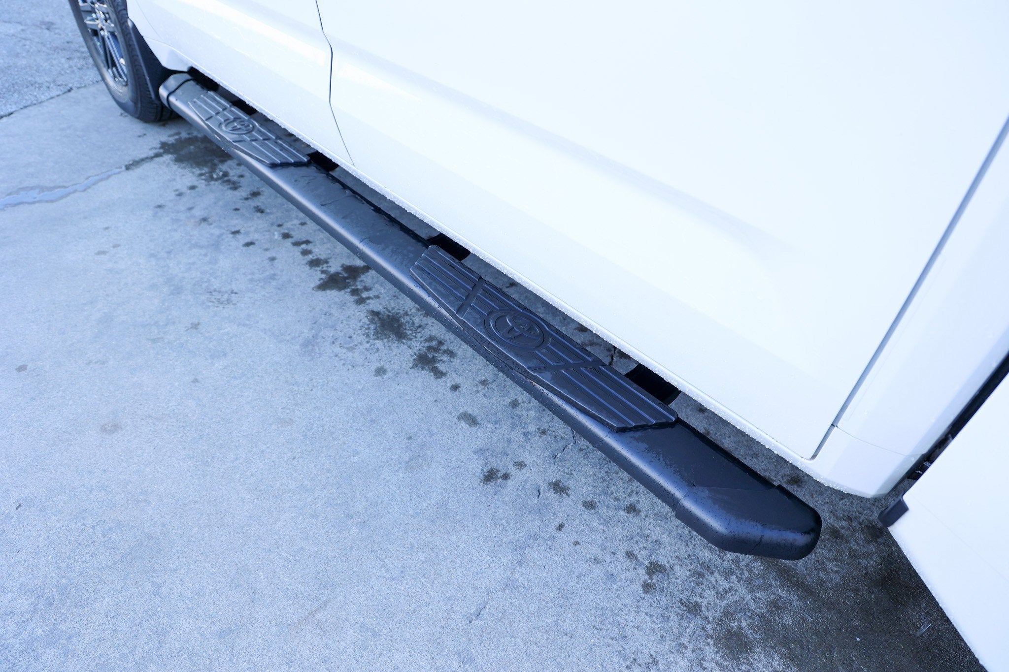 2024 Toyota TUNDRA 4X2 SR5