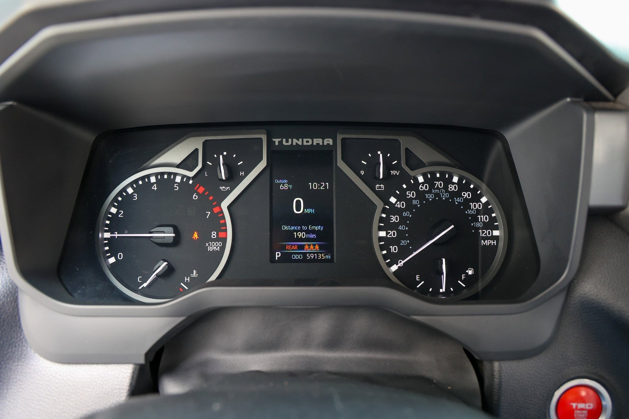 2022 Toyota TUNDRA 4X2 SR5